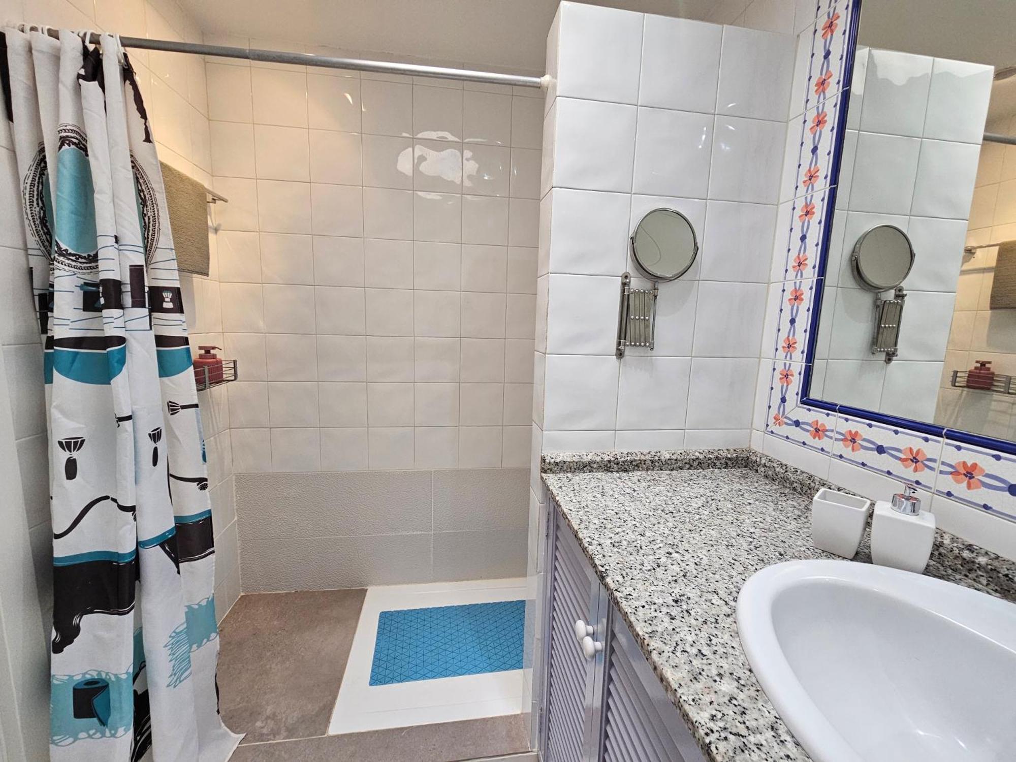 Stylish And Comfortable Duplex Apartment Near Swimming Pool Mogan Exterior photo