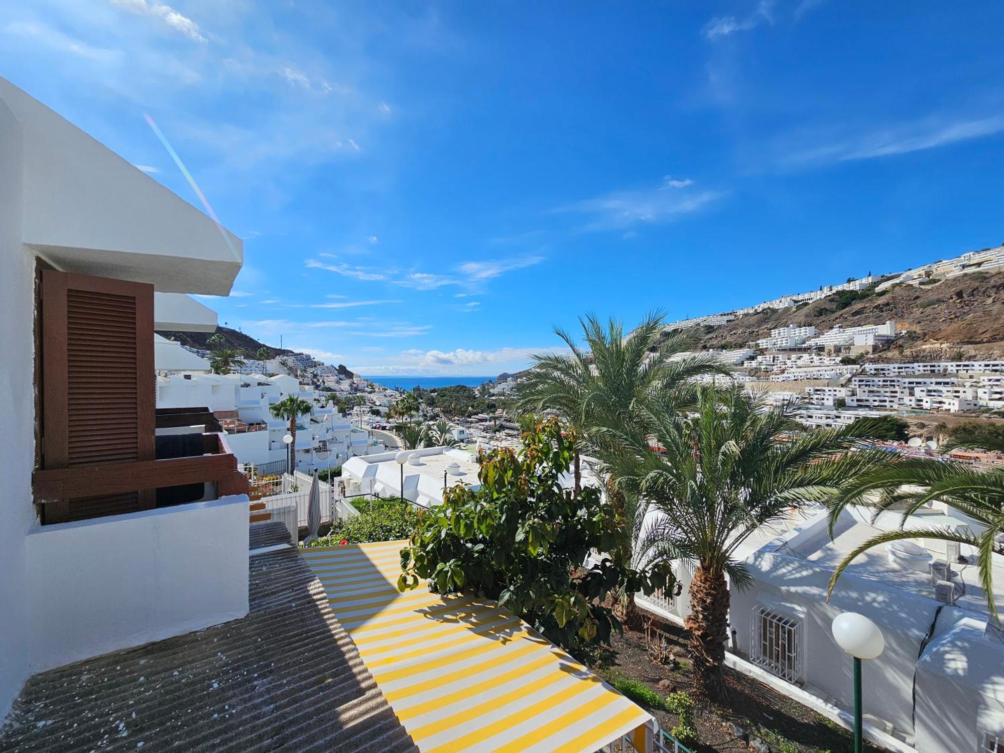 Stylish And Comfortable Duplex Apartment Near Swimming Pool Mogan Exterior photo